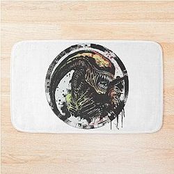 Grunge Xenomorph Horror Art Sci-Fi Alien Bath Mat
