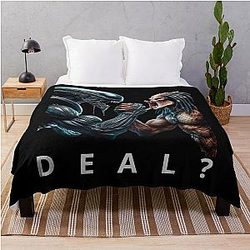 Xenomorph vs Predator Throw Blanket