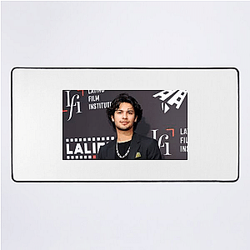 Leading Man Xolo Mariduena Mouse Pads