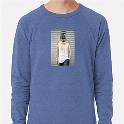 Yandel sings Reggaeton Yandel Sweatshirts