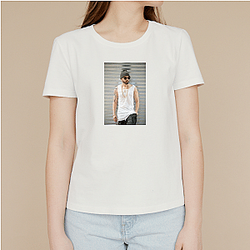 Yandel sings Reggaeton Yandel T-Shirts