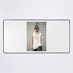 Yandel sings Reggaeton Yandel Mouse Pads