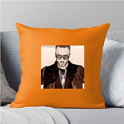 Yandel is a Latin icon Yandel Pillows Cover
