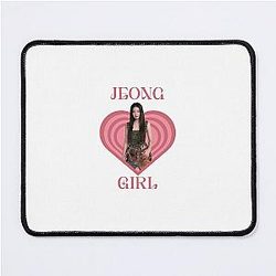 Yoonchae Jeong Girl Katseye Mouse Pad