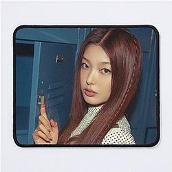 KATSiEYE Mouse Pad