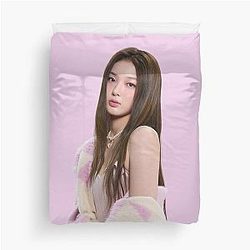 Yoonchae Katieseye Duvet Cover
