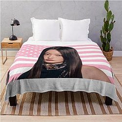 Yoonchae American Flag Throw Blanket