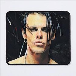 Yungblud looking Mouse Pad