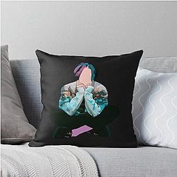 Yungblud Throw Pillow