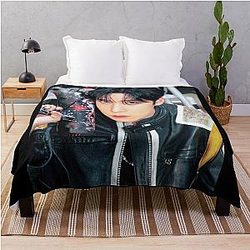 Yunho Ateez Throw Blanket