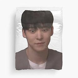 Yunho Face Meme Duvet