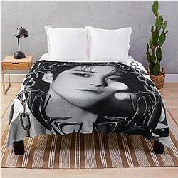 Yunho ATEEZ Throw Blanket