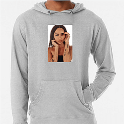 Zoë Kravitz is a singer too Zoë Kravitz Hoodies