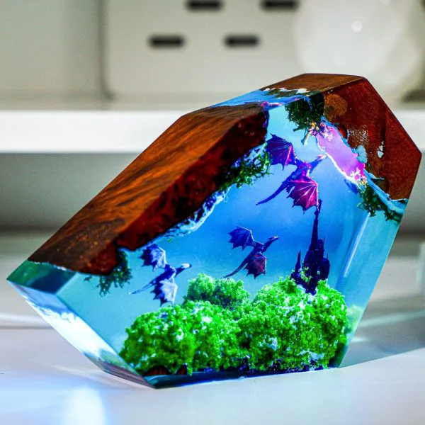 Dragon Resin Lamp, Handmade Fantasy Diorama Light, Epoxy Night Light, Gamer Desk Decor, Dragon Gift for Him, Christmas Lamp, Halloween Decor
