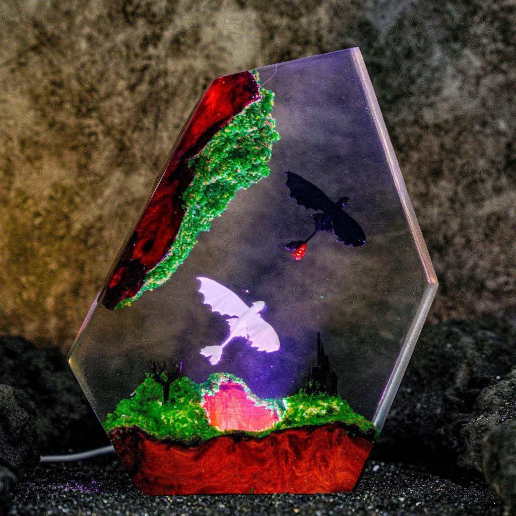 How to Train Your Dragon Night Light, Handmade Resin Lamp Featuring Toothless & Light Fury | Fantasy LED Diorama for Fans, Collectors