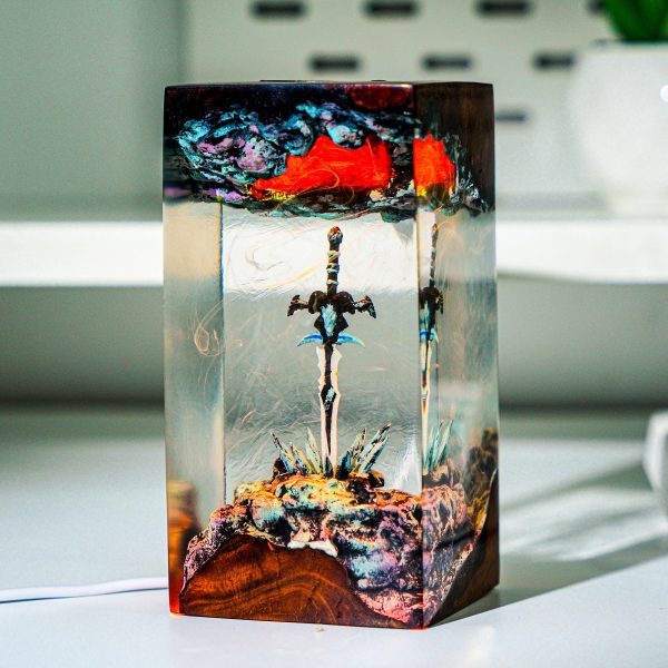 Frost.mourne Sword Resin Lamp, War.craft Diorama Lamp, Handmade Fantasy Light, Halloween Resin lamp, Christmas Gift for Gamer, Gaming Lamp