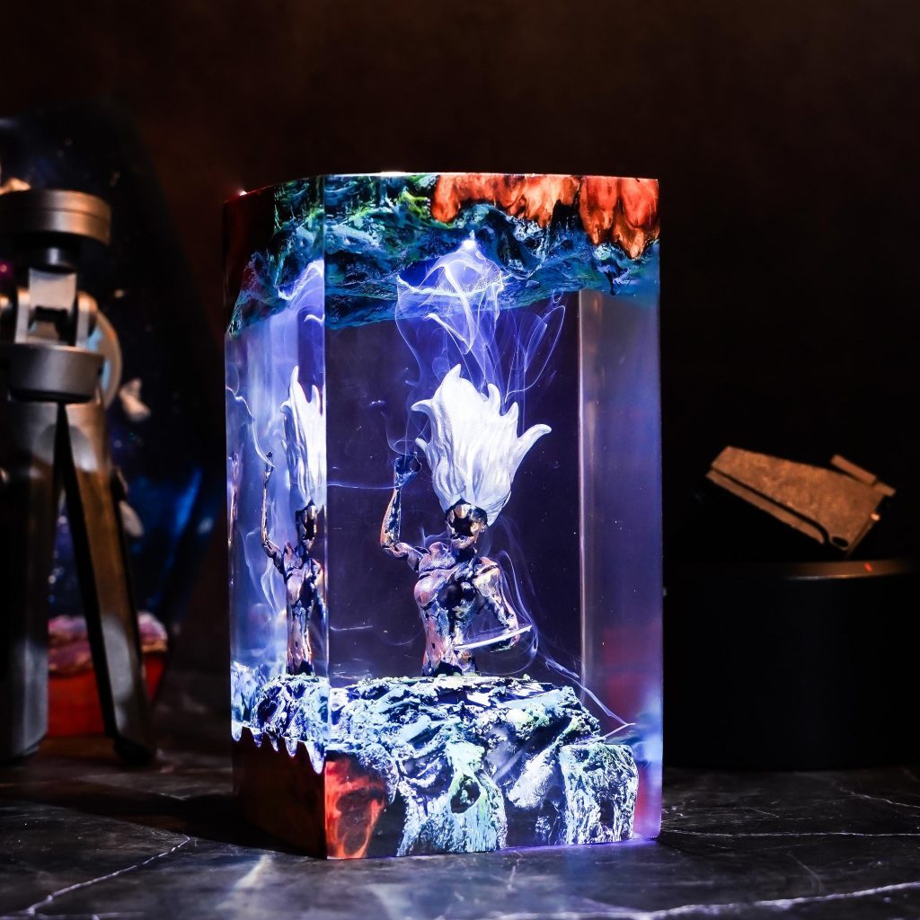 Paintress Clair Obscur: Expedition 33 Resin Lamp, Epoxy Night Light, Maelle, Esquie, Lune, Verso Figure, Christmas Gamer Gift, GOTY 2025