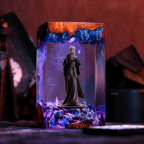 Fire Keeper DARK SOULS Resin Lamp, Firekeeper Diorama Light, Handmade Gamer Gift, Game Room Decor, Christmas Gift for Gamer, Xmas Lamp Gift