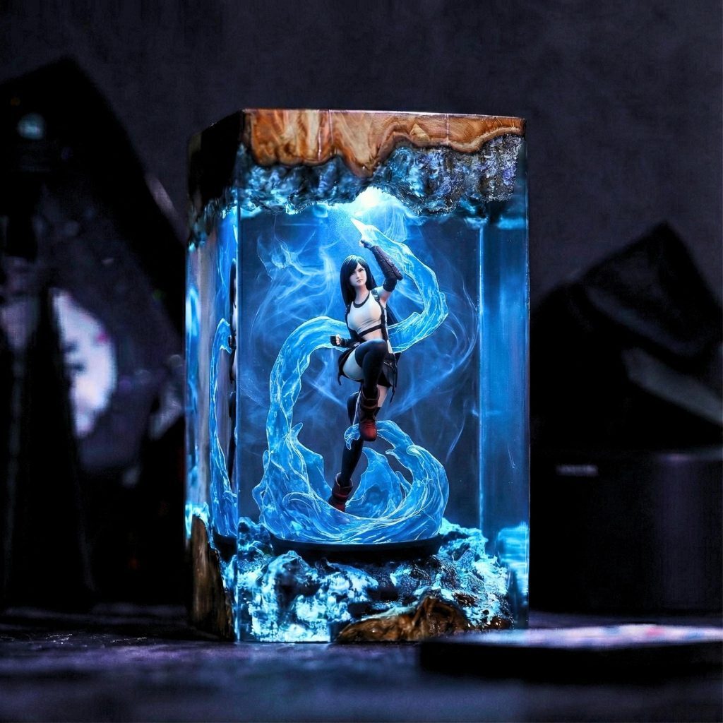 Tifa Lockhart Final Fantasy VII Resin Lamp, Epoxy Night Light, Gaming Room Decor, FF7 Diorama Lamp, Gift For Gamers, Cloud Strife, Sephiroth