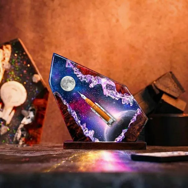 Artemis II NASA Resin Lamp, Rocket Ship Space Night Light, Astronomy Gift For Him Her, Desk Lamp, Space Decor, Gift for Dad, Mom Gift