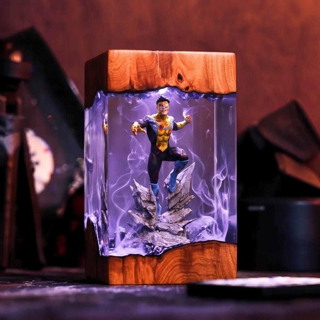 Invincible Mark Resin Lamp, Omni Man Superhero Epoxy Night Light, Movie Figure Lamp, Gaming Room Decor, Comic Fans, Kids, Boyfriend Gift